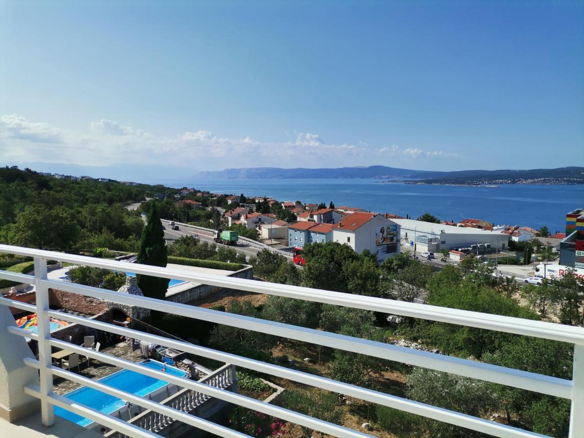 Apartments Permida Dramalj Exterior photo